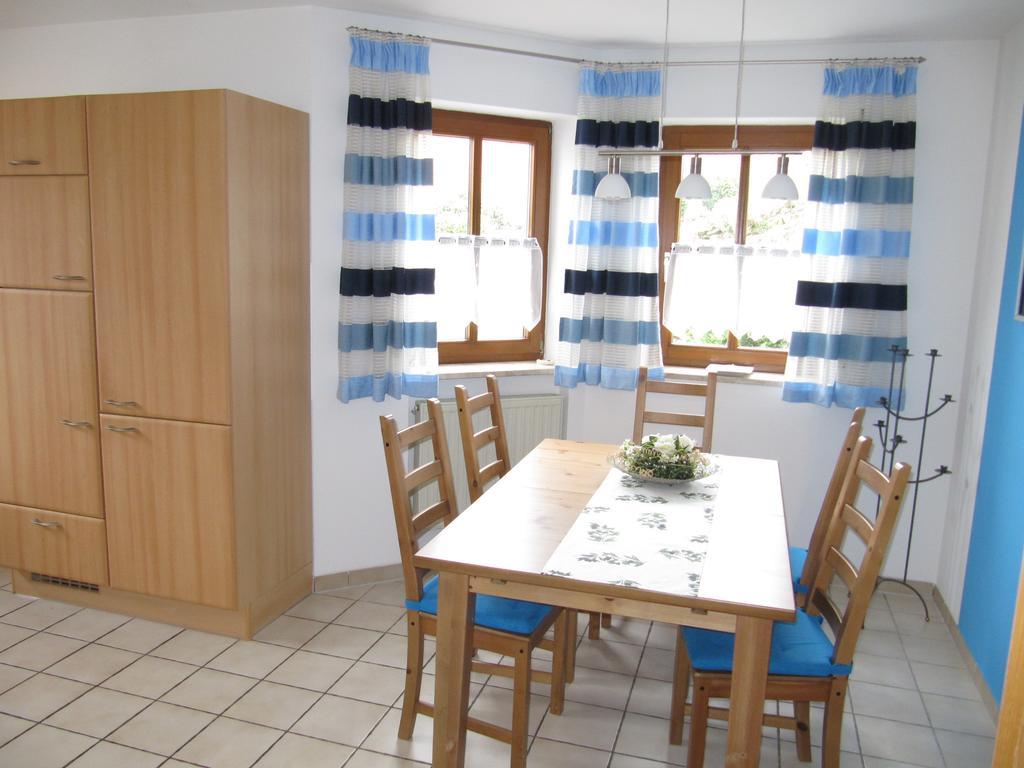 Sinzing Ferienwohnung Weigert חדר תמונה